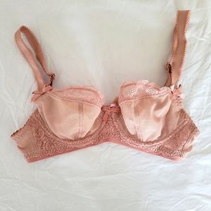 SOLD - Curvy Kate Ellace 28D